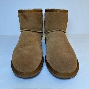 CLOUDNINE Women’s Sara Sheepskin Boot Size 11